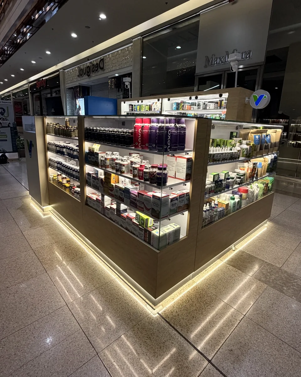 Vindo – exhibidores y vitrinas comerciales diseñados, fabricados e instalados por Lado Beta
