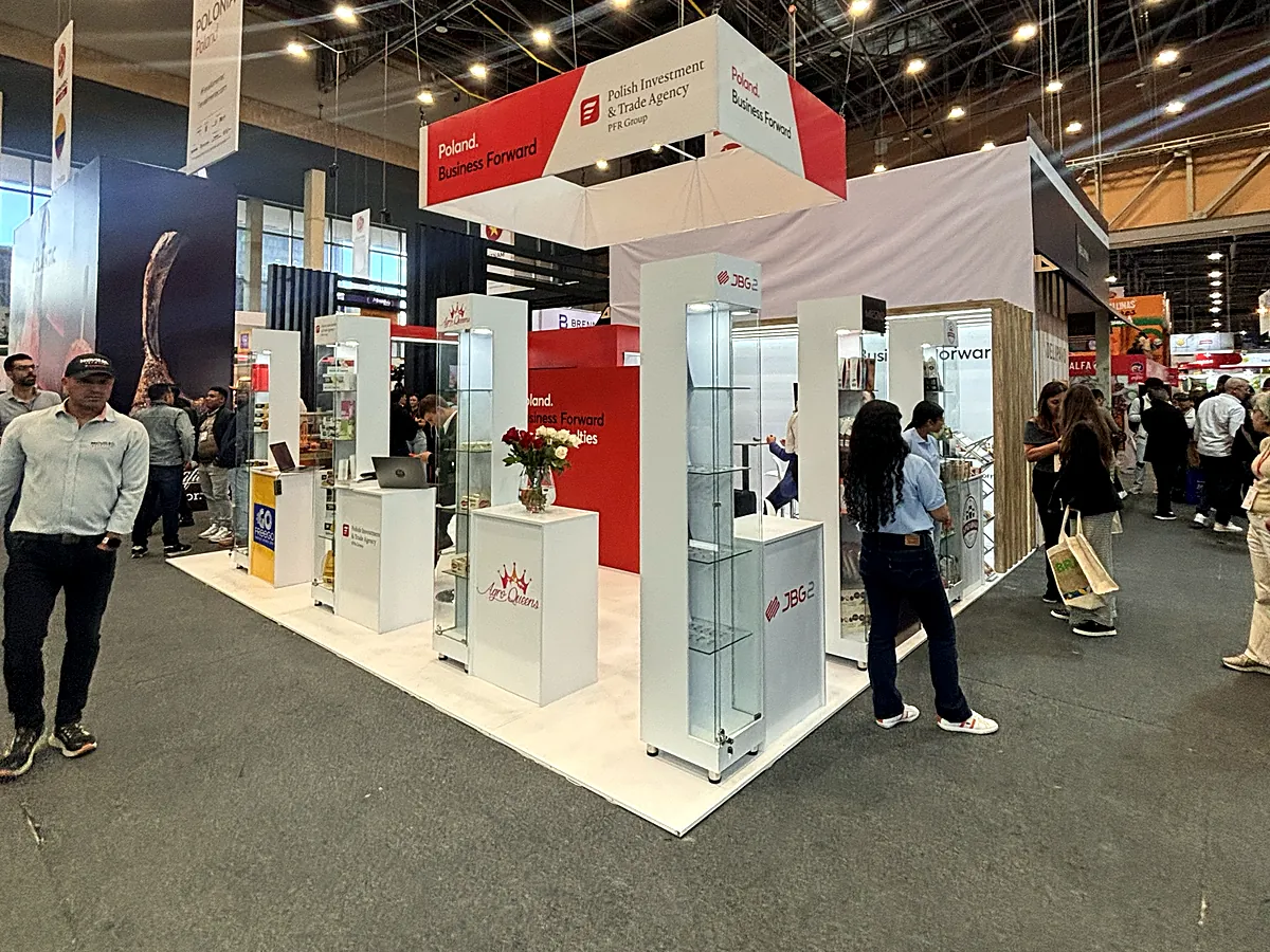 Stand Poland de dispositivos médicos, por Lado Beta