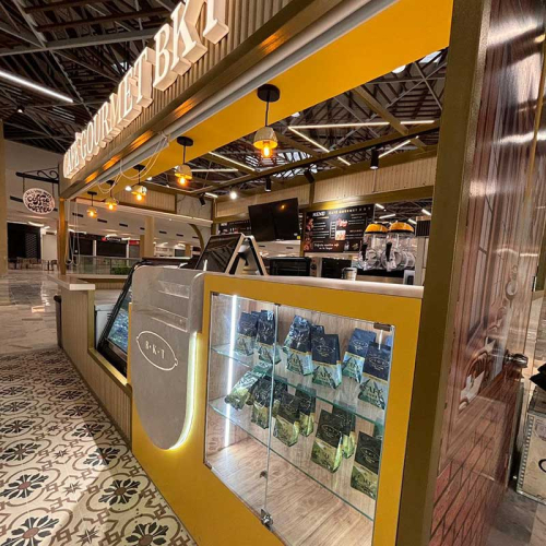 Re diseño, construcción e instalación isla comercial de cafe en cartagena 2